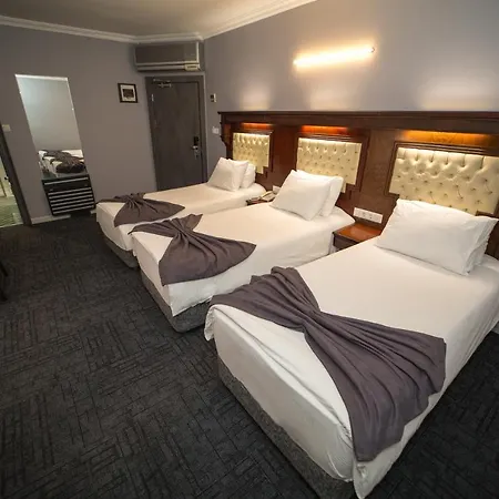 Hotel Funda 4*