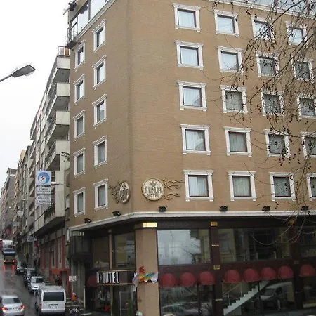 Funda Готель 4*