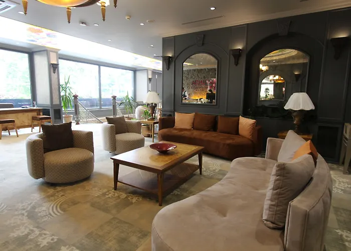 Funda 4* טראבזון