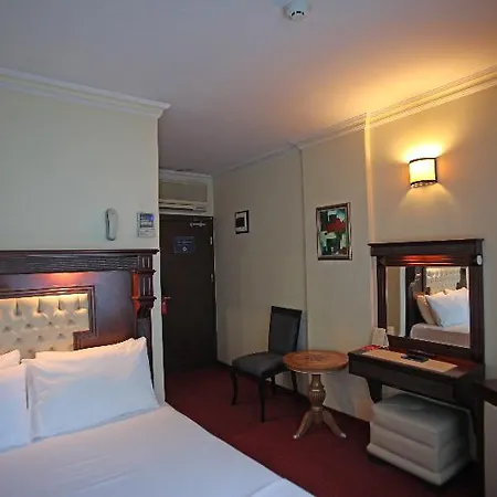 Funda 4* 特拉布宗